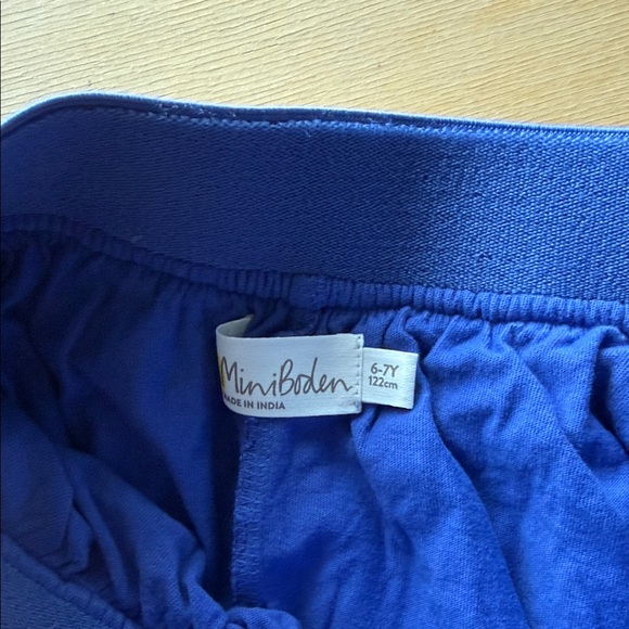 Boden Unicorn Tulle Skirt with Gold Waistband - Picture 4 of 7